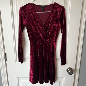 Long sleeve velvet dress
